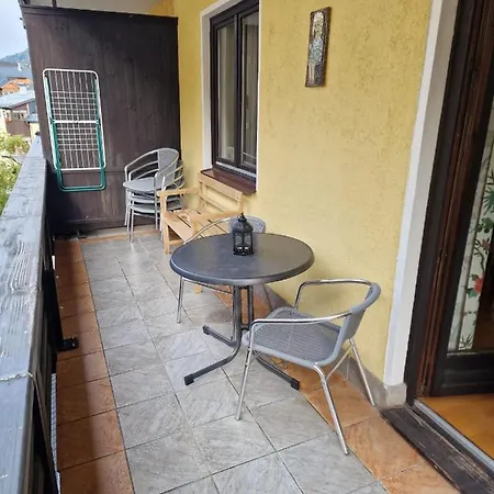 Christine 巴特奥塞