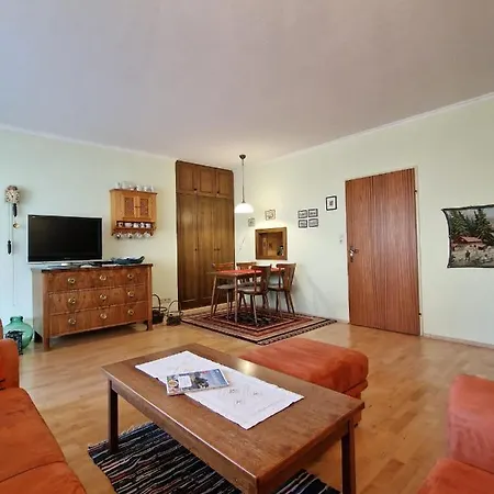 Christine Apartment *