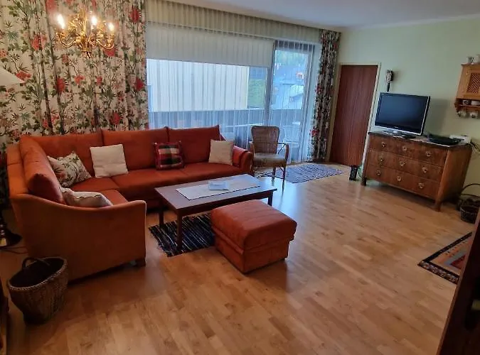 Christine * באד אאוסי